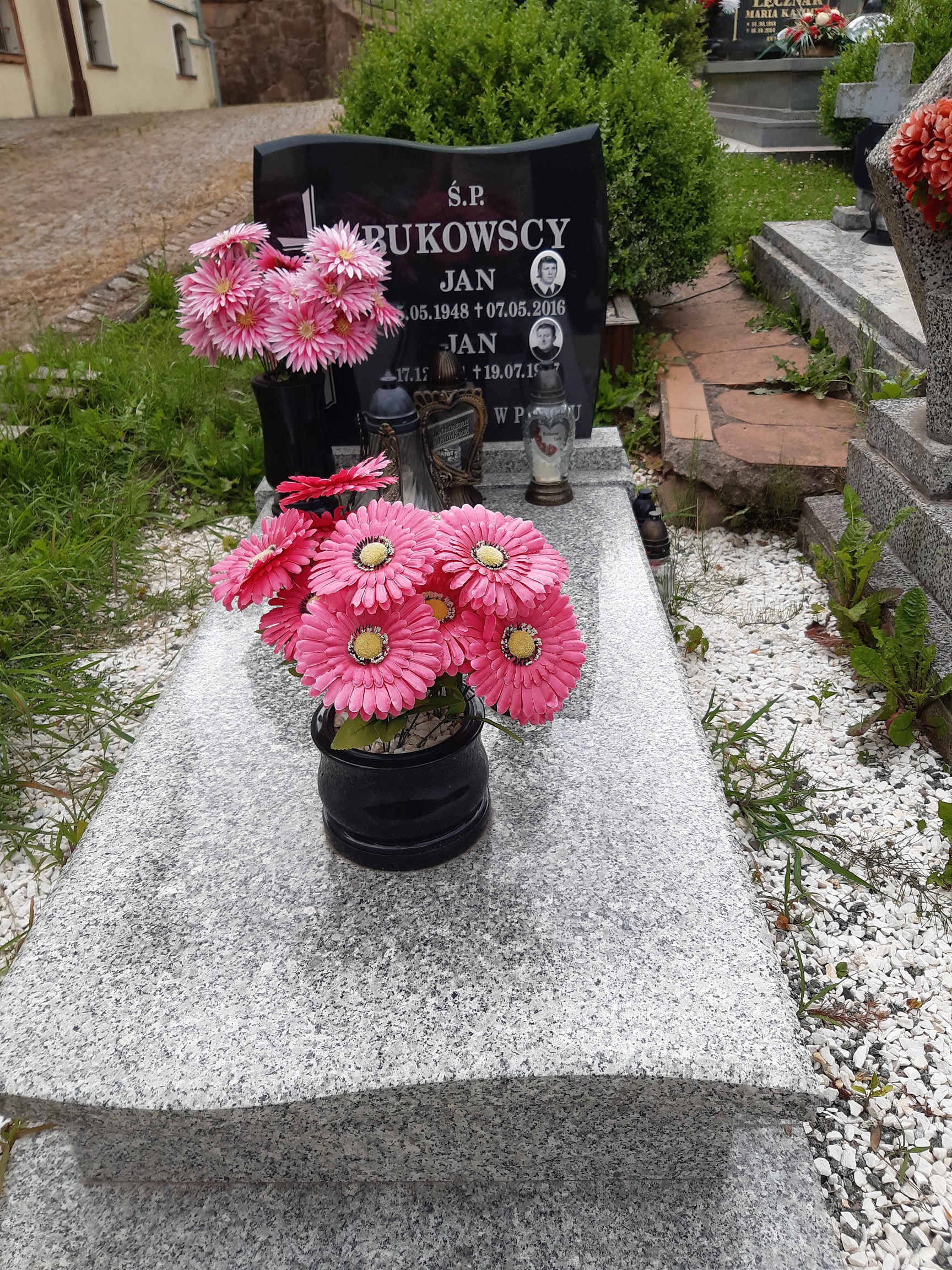 Jan Bukowski 1911 Ludwikowice - Grobonet - Wyszukiwarka osób pochowanych